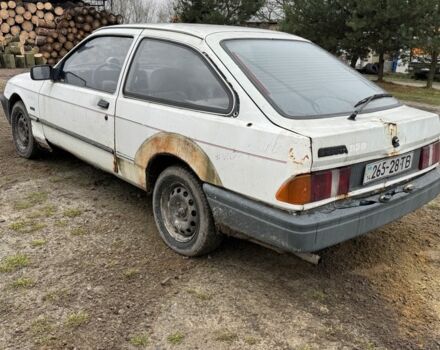 Белый Форд Сиерра, объемом двигателя 0 л и пробегом 70 тыс. км за 279 $, фото 3 на Automoto.ua