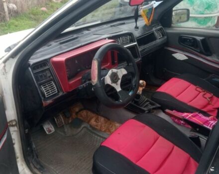 Білий Форд Сієрра, об'ємом двигуна 1.6 л та пробігом 200 тис. км за 400 $, фото 4 на Automoto.ua