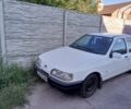 Білий Форд Сієрра, об'ємом двигуна 1.8 л та пробігом 300 тис. км за 710 $, фото 1 на Automoto.ua