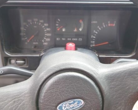 Белый Форд Сиерра, объемом двигателя 2 л и пробегом 100 тыс. км за 550 $, фото 11 на Automoto.ua