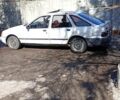 Білий Форд Сієрра, об'ємом двигуна 1.6 л та пробігом 150 тис. км за 750 $, фото 2 на Automoto.ua