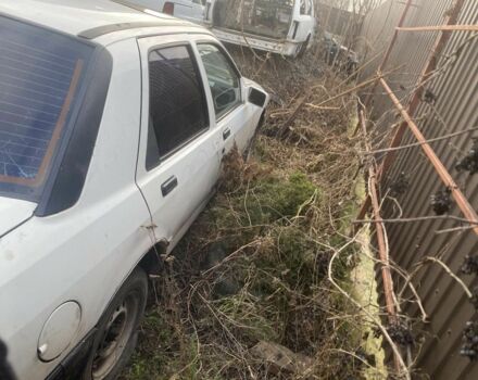 Белый Форд Сиерра, объемом двигателя 0 л и пробегом 400 тыс. км за 1000 $, фото 5 на Automoto.ua