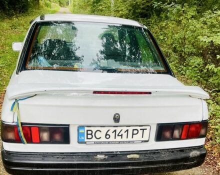 Белый Форд Сиерра, объемом двигателя 2 л и пробегом 2 тыс. км за 1350 $, фото 4 на Automoto.ua