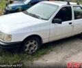Білий Форд Сієрра, об'ємом двигуна 1.8 л та пробігом 250 тис. км за 400 $, фото 1 на Automoto.ua