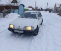 Белый Форд Сиерра, объемом двигателя 2 л и пробегом 280 тыс. км за 950 $, фото 1 на Automoto.ua