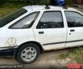 Білий Форд Сієрра, об'ємом двигуна 1.8 л та пробігом 250 тис. км за 400 $, фото 1 на Automoto.ua