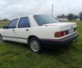 Белый Форд Сиерра, объемом двигателя 1.8 л и пробегом 330 тыс. км за 900 $, фото 3 на Automoto.ua
