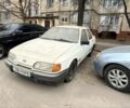 Белый Форд Сиерра, объемом двигателя 2 л и пробегом 300 тыс. км за 370 $, фото 1 на Automoto.ua