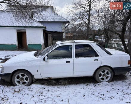 Белый Форд Сиерра, объемом двигателя 1.7 л и пробегом 89 тыс. км за 700 $, фото 2 на Automoto.ua
