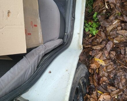 Белый Форд Сиерра, объемом двигателя 2.3 л и пробегом 123 тыс. км за 536 $, фото 2 на Automoto.ua