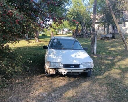 Белый Форд Сиерра, объемом двигателя 0 л и пробегом 120 тыс. км за 450 $, фото 2 на Automoto.ua