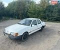 Белый Форд Сиерра, объемом двигателя 2 л и пробегом 401 тыс. км за 900 $, фото 1 на Automoto.ua