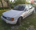 Белый Форд Сиерра, объемом двигателя 1.6 л и пробегом 200 тыс. км за 1200 $, фото 1 на Automoto.ua