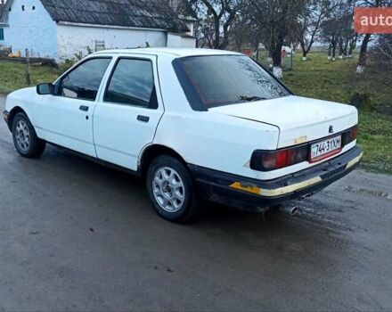 Белый Форд Сиерра, объемом двигателя 2 л и пробегом 300 тыс. км за 650 $, фото 2 на Automoto.ua