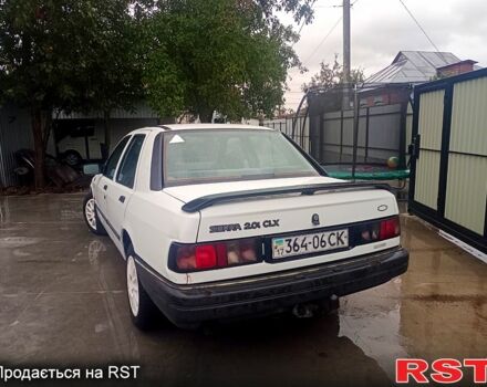 Белый Форд Сиерра, объемом двигателя 2 л и пробегом 60 тыс. км за 1350 $, фото 5 на Automoto.ua