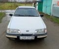 Білий Форд Сієрра, об'ємом двигуна 2 л та пробігом 300 тис. км за 570 $, фото 4 на Automoto.ua