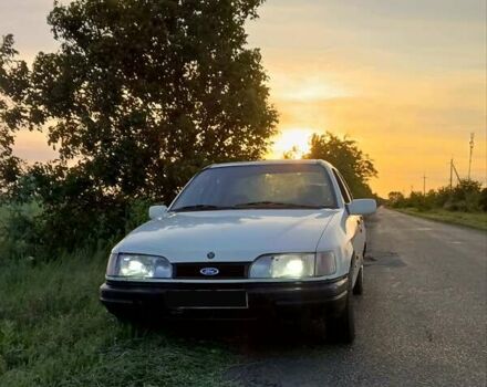 Белый Форд Сиерра, объемом двигателя 1.8 л и пробегом 88 тыс. км за 1300 $, фото 8 на Automoto.ua