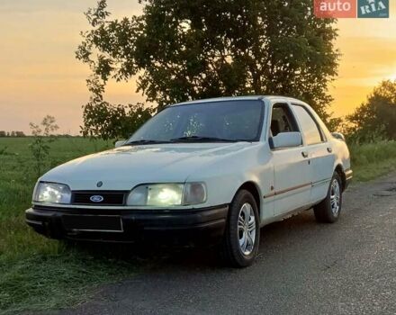 Белый Форд Сиерра, объемом двигателя 1.8 л и пробегом 88 тыс. км за 1300 $, фото 1 на Automoto.ua