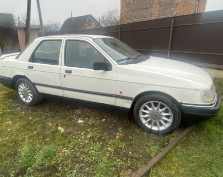 Белый Форд Сиерра, объемом двигателя 1.6 л и пробегом 45 тыс. км за 1750 $, фото 3 на Automoto.ua