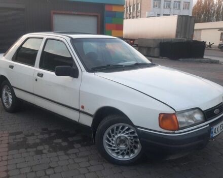 Білий Форд Сієрра, об'ємом двигуна 2 л та пробігом 100 тис. км за 620 $, фото 2 на Automoto.ua