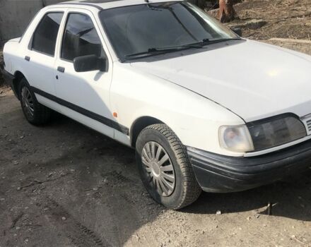Белый Форд Сиерра, объемом двигателя 2 л и пробегом 777 тыс. км за 750 $, фото 7 на Automoto.ua