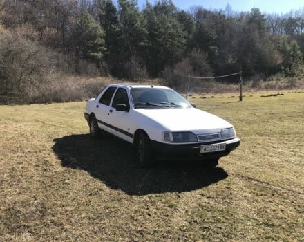 Белый Форд Сиерра, объемом двигателя 2 л и пробегом 777 тыс. км за 750 $, фото 2 на Automoto.ua