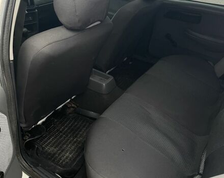 Белый Форд Сиерра, объемом двигателя 2 л и пробегом 52 тыс. км за 850 $, фото 4 на Automoto.ua