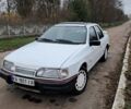 Белый Форд Сиерра, объемом двигателя 1.8 л и пробегом 76 тыс. км за 1200 $, фото 1 на Automoto.ua