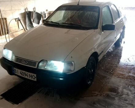 Білий Форд Сієрра, об'ємом двигуна 2 л та пробігом 98 тис. км за 720 $, фото 4 на Automoto.ua