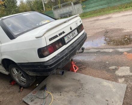 Белый Форд Сиерра, объемом двигателя 2 л и пробегом 200 тыс. км за 1200 $, фото 1 на Automoto.ua