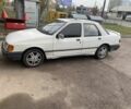 Белый Форд Сиерра, объемом двигателя 2 л и пробегом 200 тыс. км за 1200 $, фото 1 на Automoto.ua