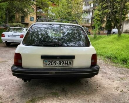Белый Форд Сиерра, объемом двигателя 2 л и пробегом 350 тыс. км за 1400 $, фото 3 на Automoto.ua