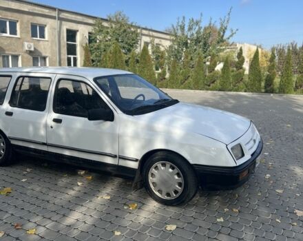 Белый Форд Сиерра, объемом двигателя 1.6 л и пробегом 1 тыс. км за 450 $, фото 8 на Automoto.ua