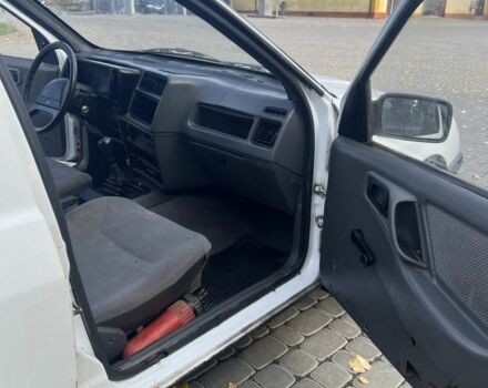 Белый Форд Сиерра, объемом двигателя 1.6 л и пробегом 1 тыс. км за 450 $, фото 11 на Automoto.ua