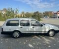 Белый Форд Сиерра, объемом двигателя 1.6 л и пробегом 1 тыс. км за 450 $, фото 6 на Automoto.ua