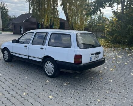 Белый Форд Сиерра, объемом двигателя 1.6 л и пробегом 1 тыс. км за 450 $, фото 4 на Automoto.ua