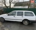 Белый Форд Сиерра, объемом двигателя 1.8 л и пробегом 100 тыс. км за 500 $, фото 1 на Automoto.ua