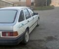 Белый Форд Сиерра, объемом двигателя 2 л и пробегом 180 тыс. км за 1434 $, фото 4 на Automoto.ua