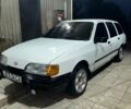 Белый Форд Сиерра, объемом двигателя 1.8 л и пробегом 300 тыс. км за 550 $, фото 1 на Automoto.ua