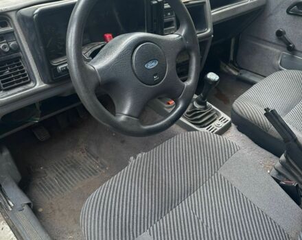 Белый Форд Сиерра, объемом двигателя 2.3 л и пробегом 347 тыс. км за 713 $, фото 4 на Automoto.ua