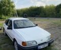 Білий Форд Сієрра, об'ємом двигуна 2 л та пробігом 225 тис. км за 850 $, фото 1 на Automoto.ua