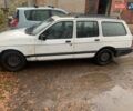 Белый Форд Сиерра, объемом двигателя 2 л и пробегом 300 тыс. км за 1100 $, фото 1 на Automoto.ua