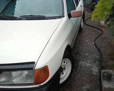 Білий Форд Сієрра, об'ємом двигуна 1.8 л та пробігом 330 тис. км за 1000 $, фото 10 на Automoto.ua