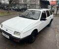 Белый Форд Сиерра, объемом двигателя 1.8 л и пробегом 250 тыс. км за 550 $, фото 1 на Automoto.ua