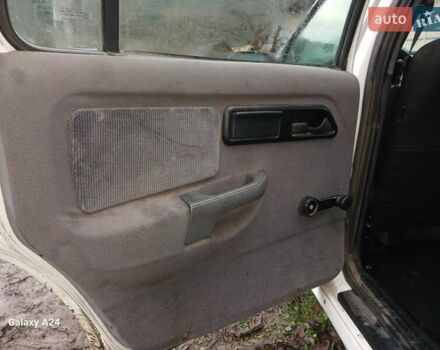 Білий Форд Сієрра, об'ємом двигуна 2 л та пробігом 200 тис. км за 1300 $, фото 10 на Automoto.ua