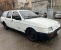 Білий Форд Сієрра, об'ємом двигуна 1.8 л та пробігом 250 тис. км за 550 $, фото 14 на Automoto.ua