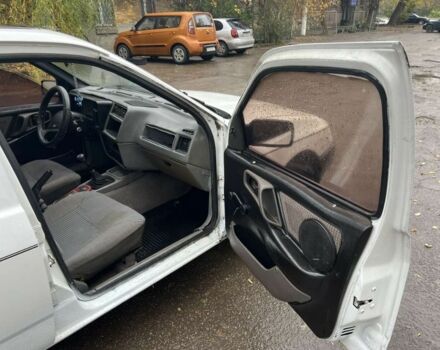 Білий Форд Сієрра, об'ємом двигуна 1.8 л та пробігом 250 тис. км за 550 $, фото 6 на Automoto.ua