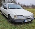 Білий Форд Сієрра, об'ємом двигуна 1.8 л та пробігом 68 тис. км за 1100 $, фото 1 на Automoto.ua