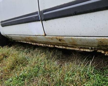 Білий Форд Сієрра, об'ємом двигуна 1.8 л та пробігом 68 тис. км за 1100 $, фото 5 на Automoto.ua