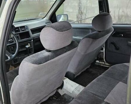 Білий Форд Сієрра, об'ємом двигуна 1.8 л та пробігом 68 тис. км за 1100 $, фото 8 на Automoto.ua